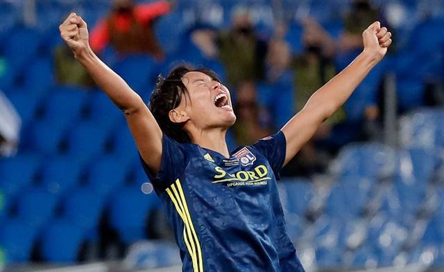 日本碾压里昂，加维统治全场