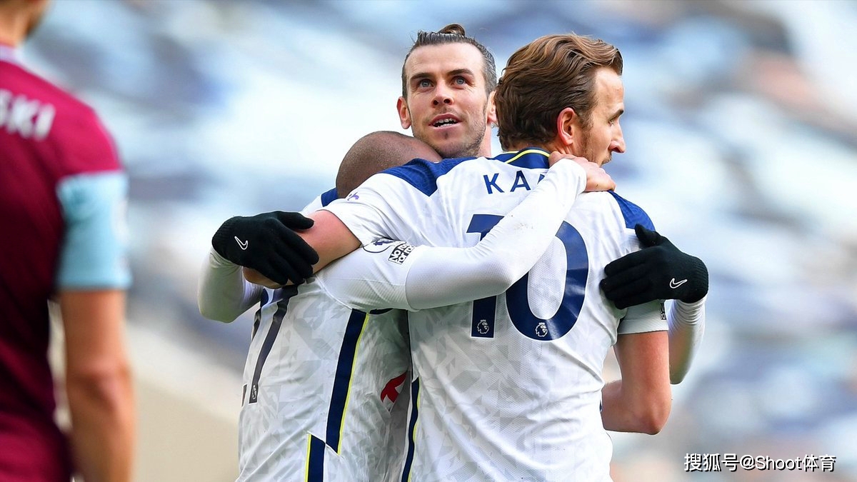 法国队碾压韩国队，奥恰洛夫状态火热