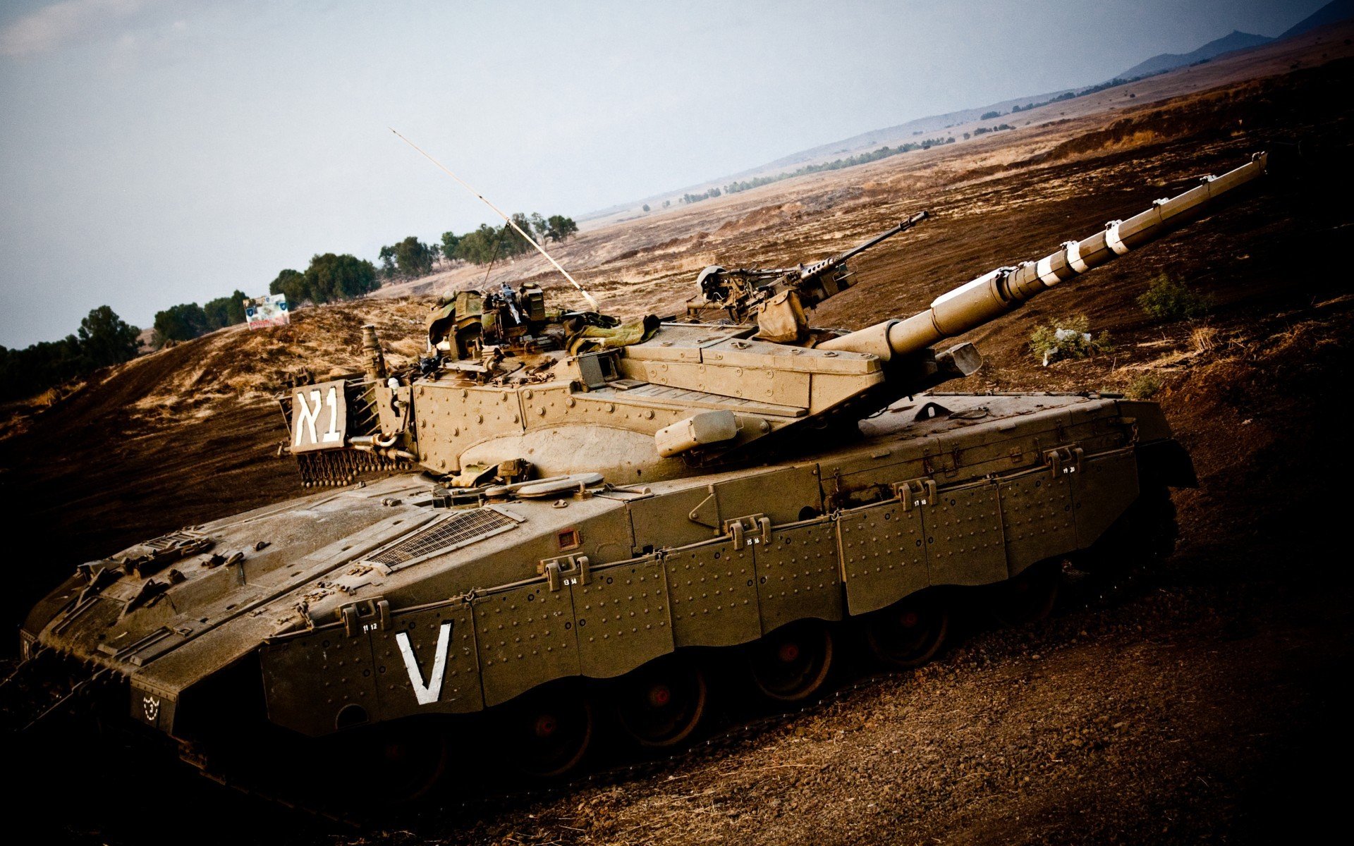 硬地王朝vs红土序曲，德约科维奇在澳网的绝对统治力远非蒙特卡洛可比