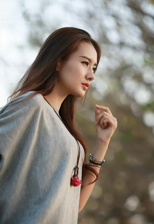 孤胆英雄的两种极致，当独行侠撕裂马刺王朝，保罗在总决赛书写控卫神话