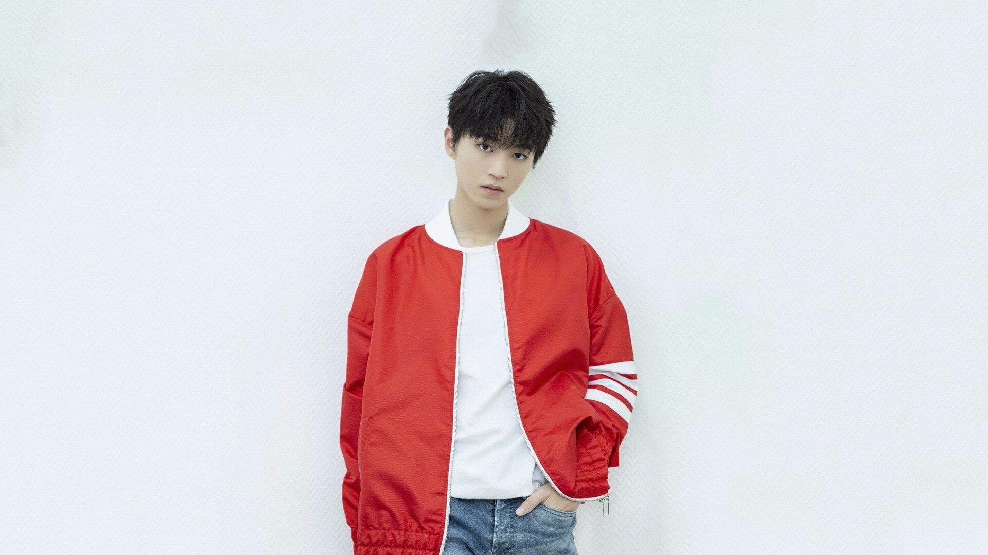 巴黎制霸委内瑞拉,库尔图瓦在奥运周期关键战接管比赛