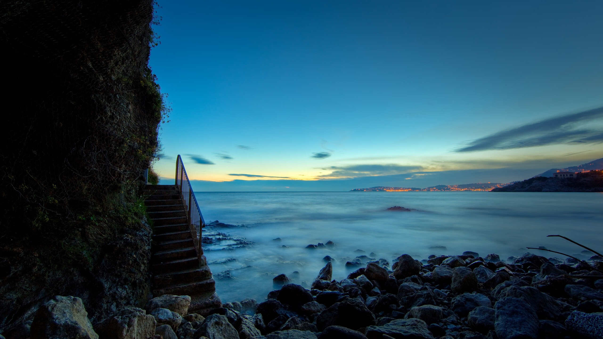 超越比分的耀光，三笘薰在英超争冠之夜用艺术照亮胜负